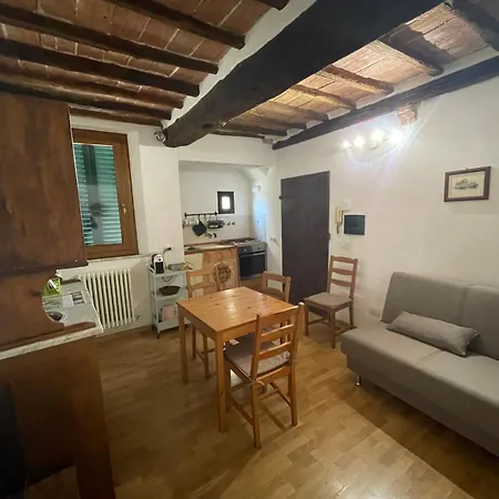 La Chiocciola Centro Storico Apartment *